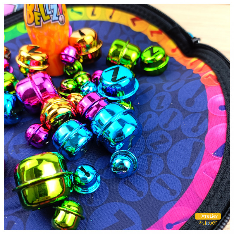 Bellz!, un jeu pour toute la famille avec une tige magnétique et des bâtons  de soudure multicolores pour les enfants, SPIN MASTER