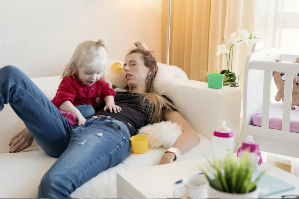 Le droit de souffler : pourquoi le repos des parents est-il aussi important que celui des enfants?